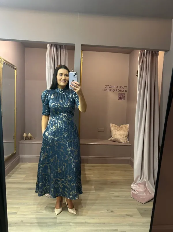 Closet Occasionwear<AISLING TIE BACK A-LINE MIDI DRESS (NAVY/GOLD)