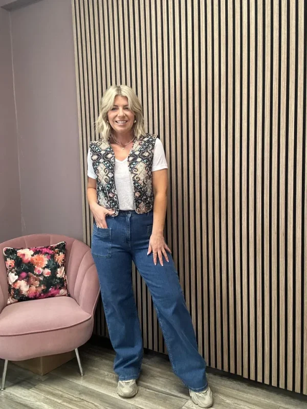 Object Jeans<Ava Mid-Waist Straight Jeans (Light Blue Denim)