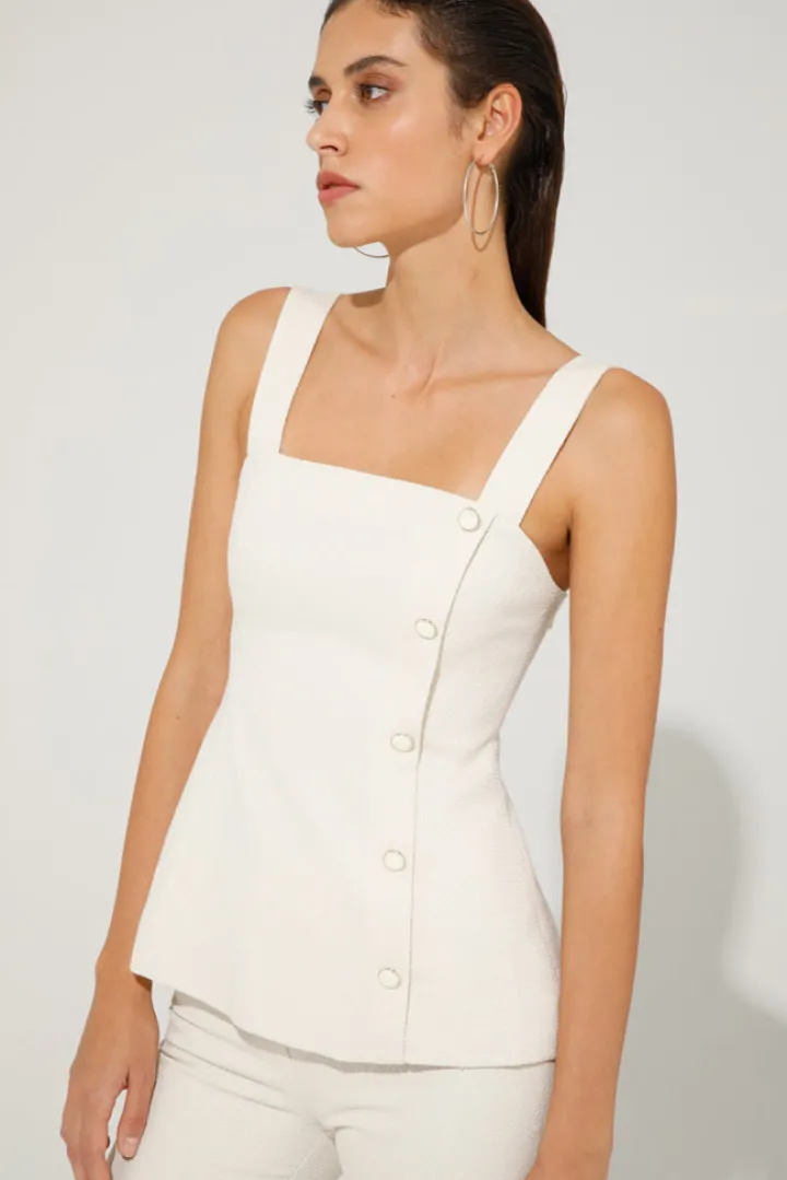 channy_pearl_button_top_c_1.webp GoaGoa Occasionwear<Channy Pearl Button Top (Cream)