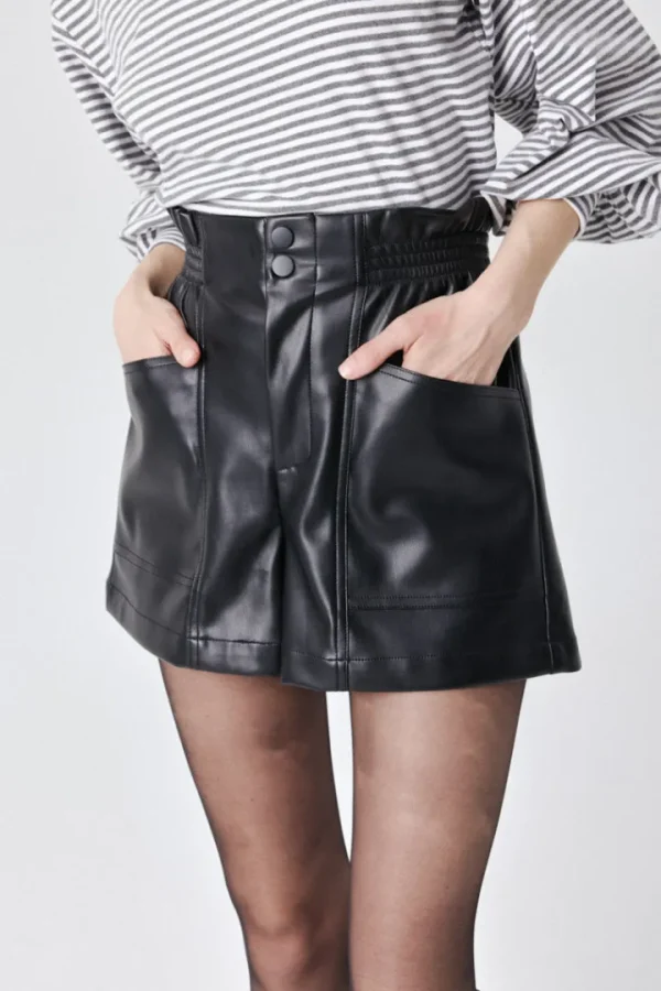Artlove Shorts & Playsuits<Courtney Faux Leather Shorts