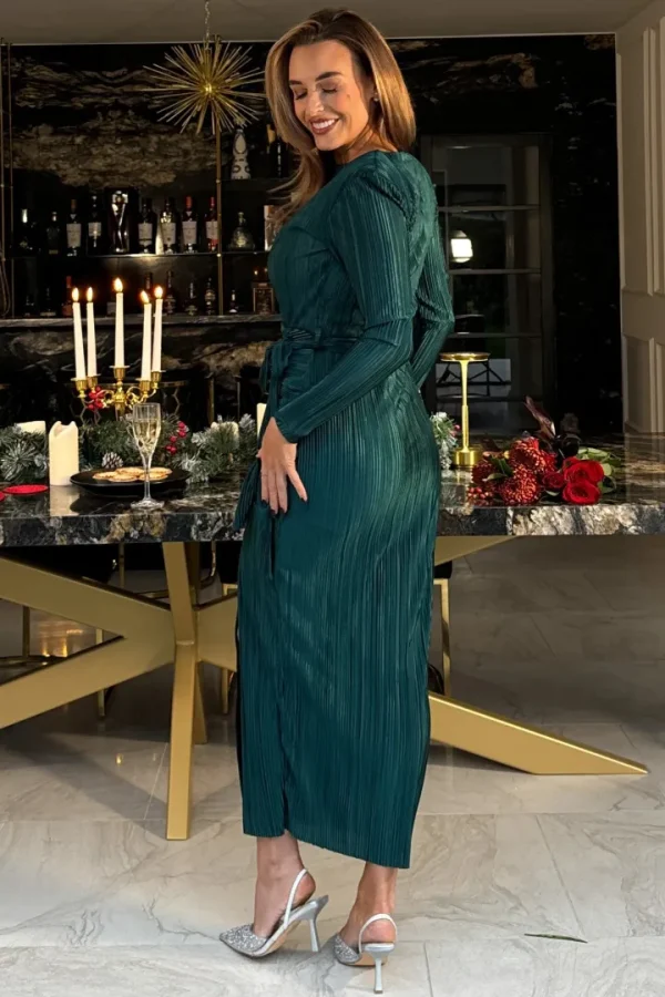 Girl in Mind Dresses<Elena Long Sleeve Ruched Seamed Midi Dress