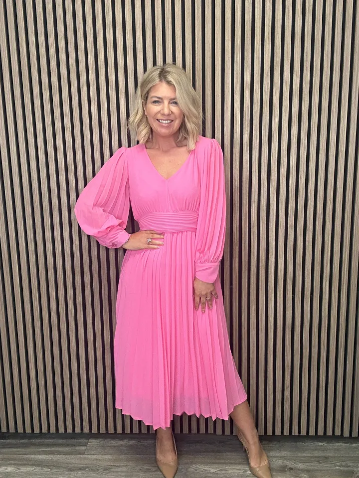 hannah_midi_dress_pink_1.webp Kate & Pippa Occasionwear | Dresses<Hannah Midi Dress