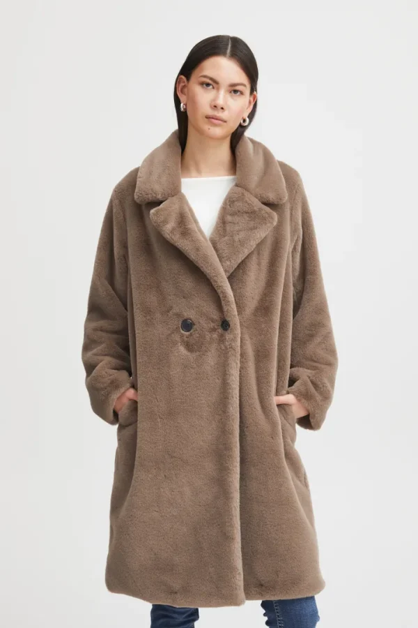 Ichi Coats<HAYA FAUX FUR COAT (SHITAKE)