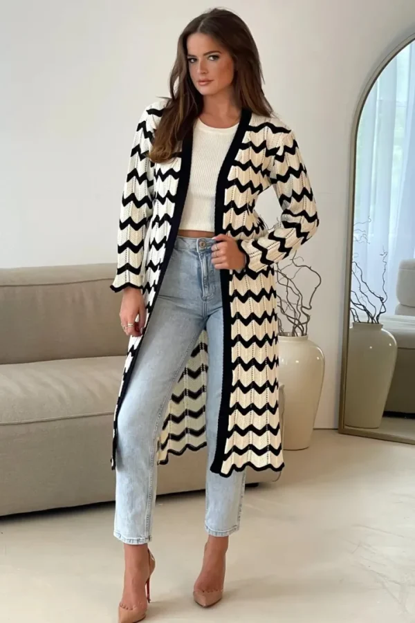 Girl in Mind Jumpers & Cardigans<Ingrid Crochet Chevron Cardigan (Black/Cream)