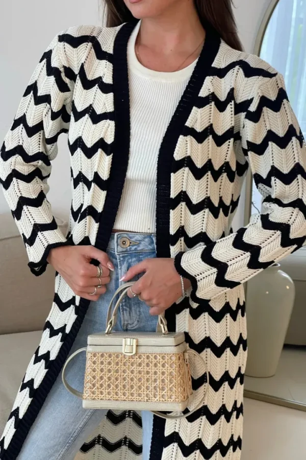 Girl in Mind Jumpers & Cardigans<Ingrid Crochet Chevron Cardigan (Black/Cream)