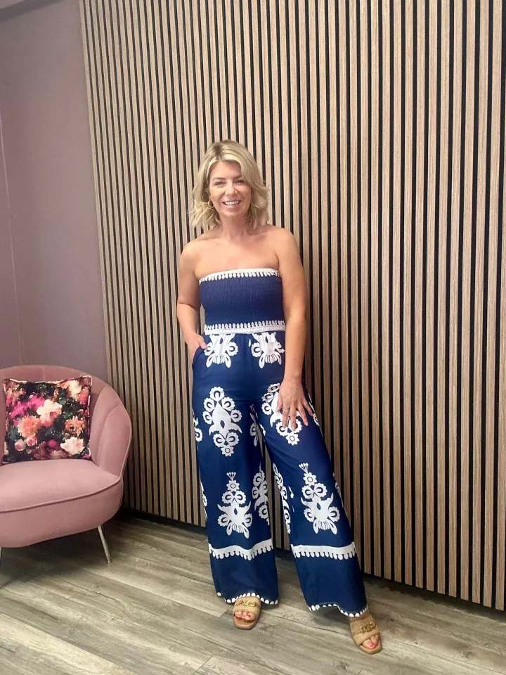 jean_strapless_wide_leg_j_0-1.webp Wsl 4 Jumpsuits<Jean Strapless Wide Leg Jumpsuit (/White)