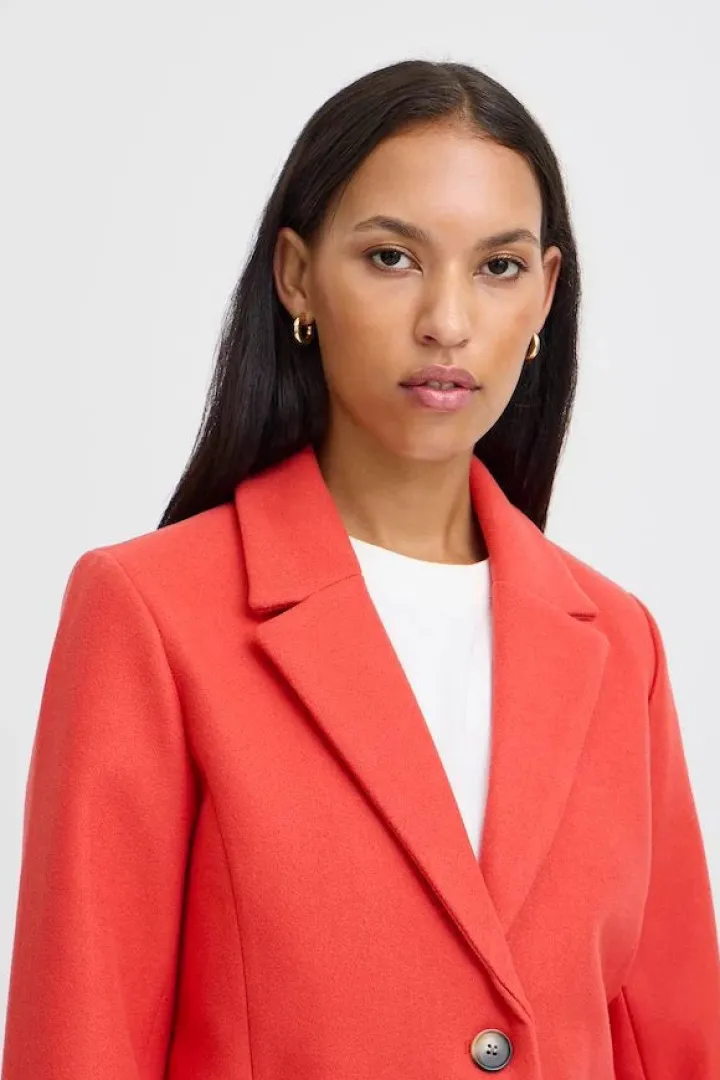 juliette_coat_cranberry_3.webp Ichi Coats<Juliette Coat