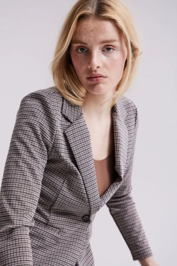 Ichi Blazers<KATE PLAID BLAZER (SAND)