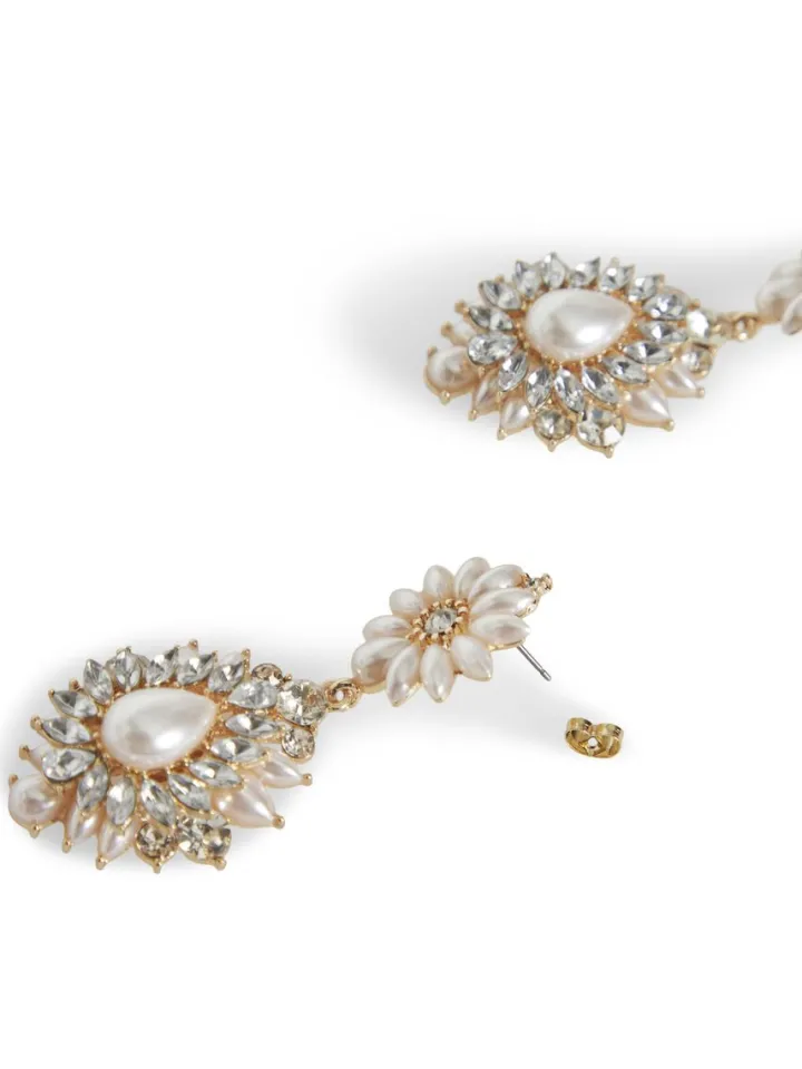kenna_drop_earrings_goldp_1.webp Vila Jewellery<KENNA DROP EARRINGS (GOLD/PEARL)