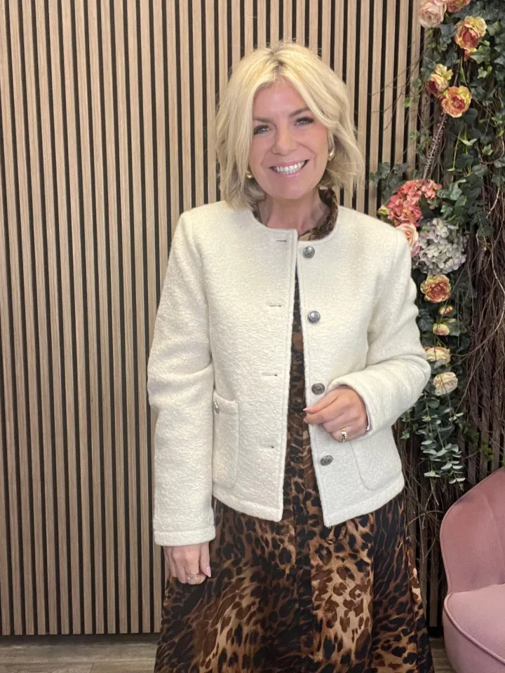 kera_short_jacket_birch_0.webp Vila Jackets<Kera Short Jacket (Birch)