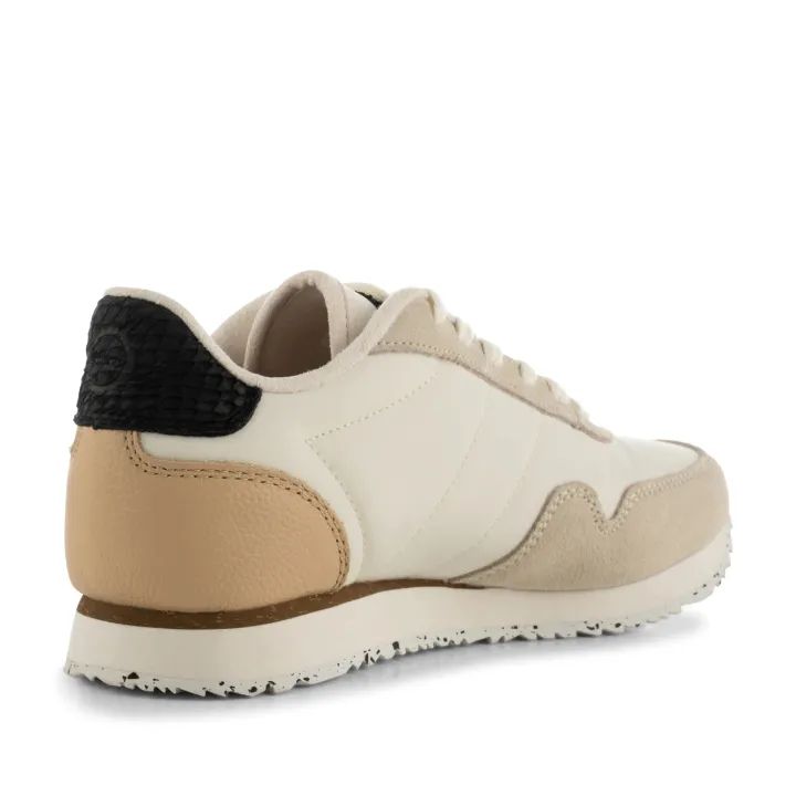 nora_iii_leather__whisper_2.webp Woden Trainers<Nora III Leather - Whisper White - Sneakers