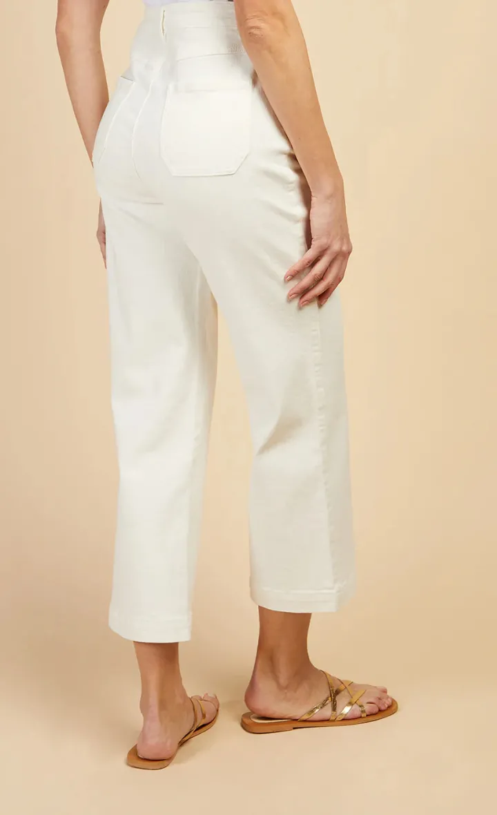 sarah_cropped_wide_leg_de_3.webp Little Mistress Jeans<Sarah Cropped Wide Leg Denim Jeans (White)