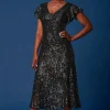 Jolie Moi Occasionwear<SEQUIN FIT & FLARE MAXI DRESS (BLACK) CURVE