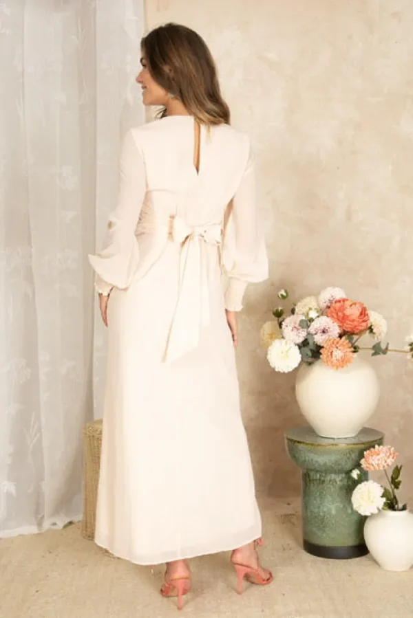 Hope & Ivy Occasionwear | Dresses<The Jayda Embellished Blouson Sleeve Midi Dress