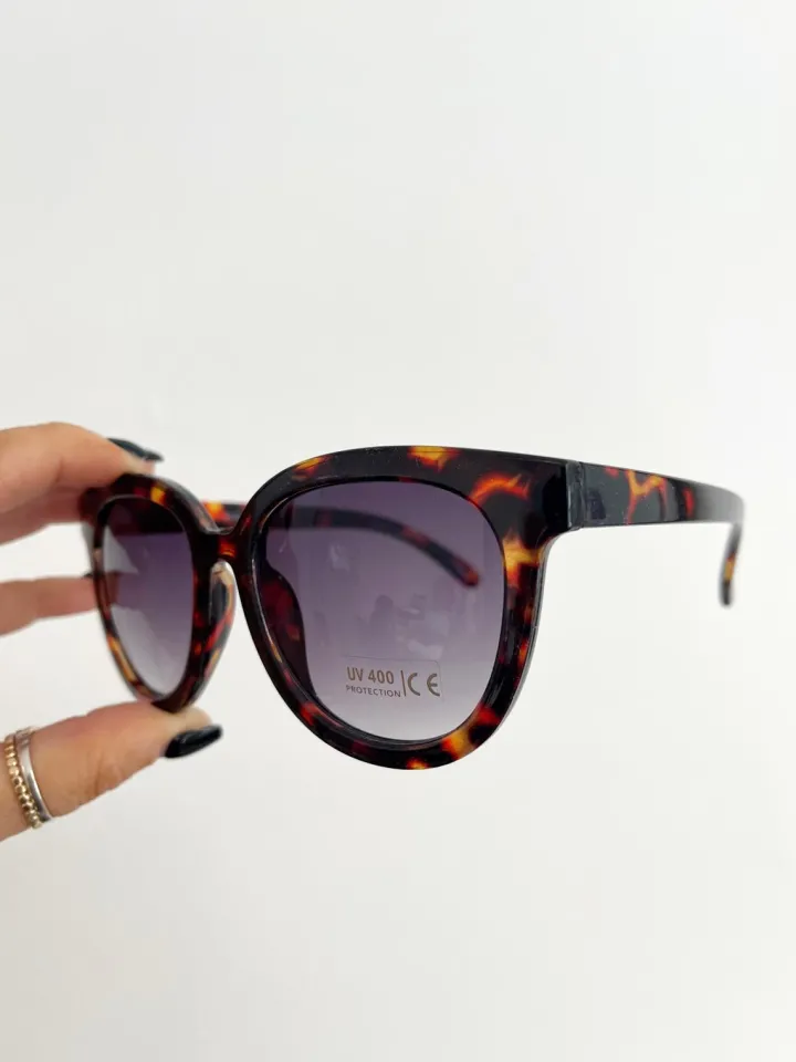 venius_round_sunglasses_b_1.webp Pieces Sunglasses<Venius Round Sunglasses (Black)