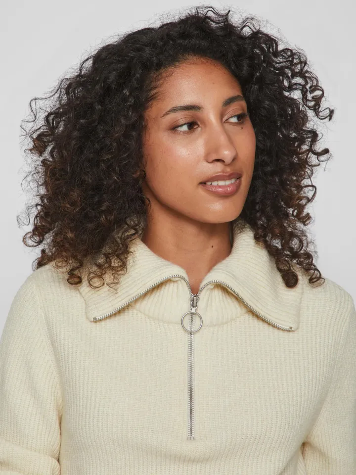 veronica_zip_jumper_birch_3.webp Vila Jumpers & Cardigans<VERONICA ZIP JUMPER (BIRCH)