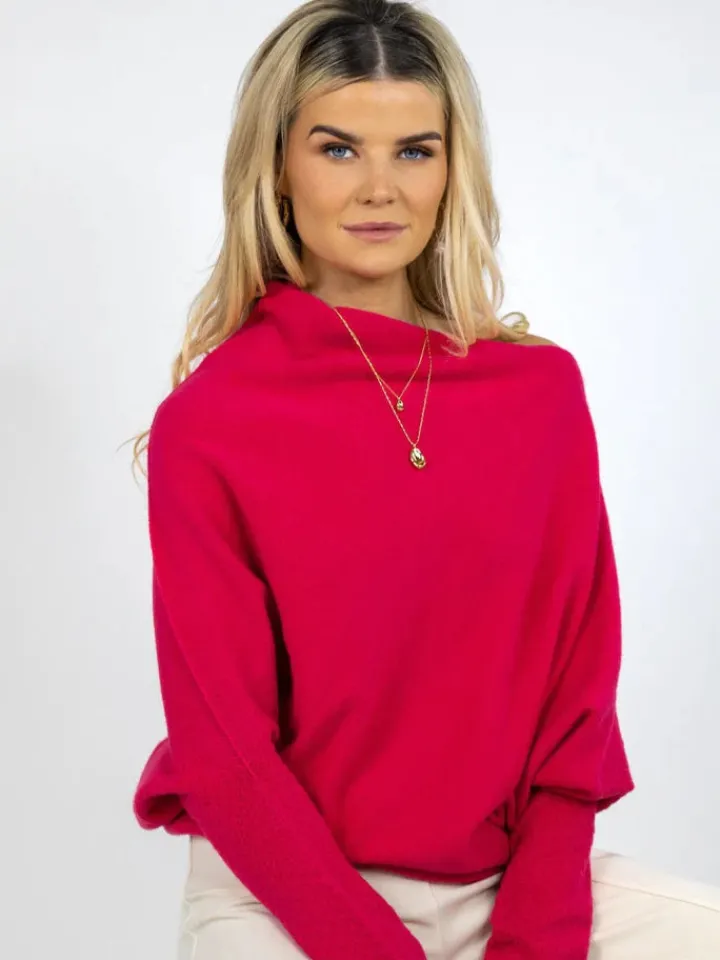 windsor_jumper_raspberry__1.webp Kate & Pippa Jumpers & Cardigans<WINDSOR JUMPER (RASPBERRY RED)