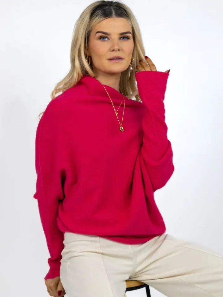 windsor_jumper_raspberry__3.webp Kate & Pippa Jumpers & Cardigans<WINDSOR JUMPER (RASPBERRY RED)