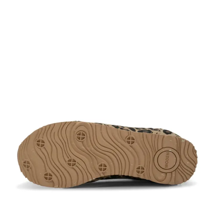 ydun_icon_animal_runners__8.webp Woden Trainers<YDUN ICON ANIMAL RUNNERS (LEOPARD)